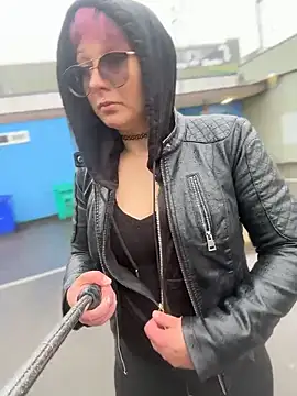 Babii Nova online show from 21, 4, 2026