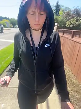 Babii Nova online show from 24, 4, 2026