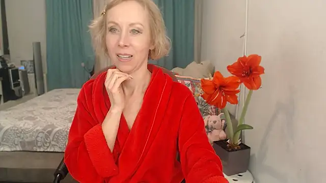 LuxuryNika online show from 18, 4, 2026