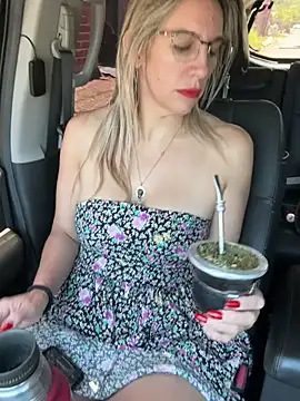 Snapshot of Gatitacarlita chatting on 29, 12, 2024 Gatitacarlita online show from 29, 12, 2024