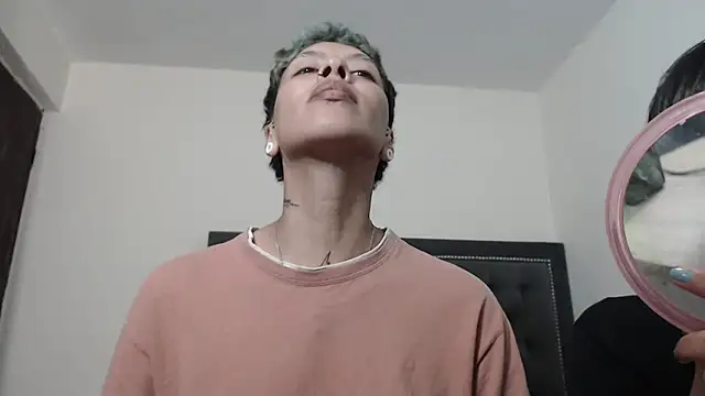 dulce maria x online show from 9, 1, 2025