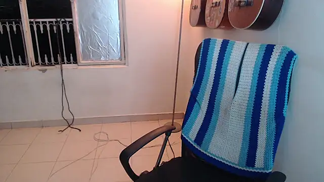 Smoke trip Alicia online show from 5, 11, 2025