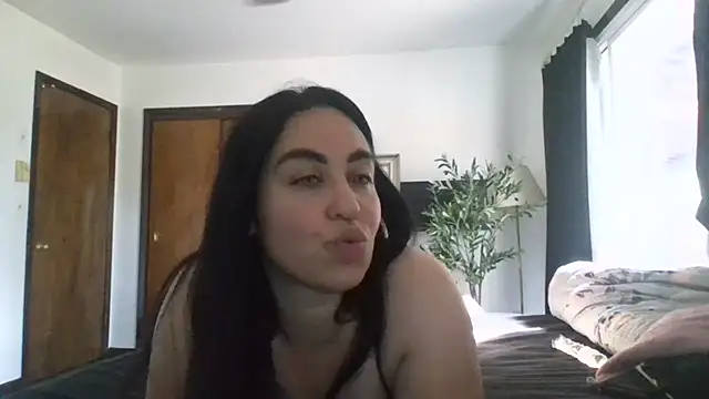 Snapshot of WetFlower69 chatting on 3, 7, 2026 WetFlower69 online show from 3, 7, 2026