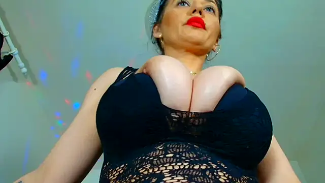 Snapshot of angeliquevany chatting on 28, 1, 2025 angeliquevany online show from 28, 1, 2025