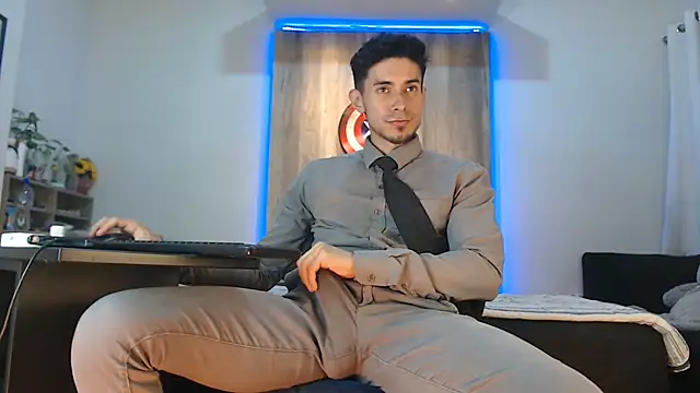 Andrew 4  online show from 9, 11, 2025