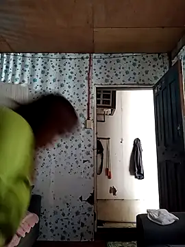 Snapshot of XXLorie_02 chatting on 10, 3, 2025 XXLorie 02 online show from 10, 3, 2025