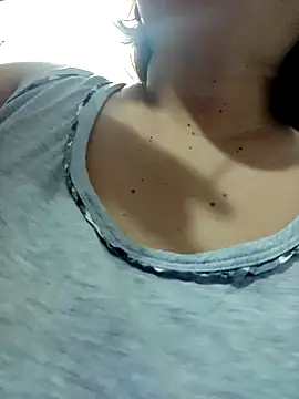 Snapshot of XXLorie_02 chatting on 21, 9, 2025 XXLorie 02 online show from 21, 9, 2025