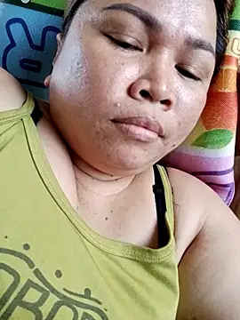 Snapshot of XXLorie_02 chatting on 22, 9, 2025 XXLorie 02 online show from 22, 9, 2025