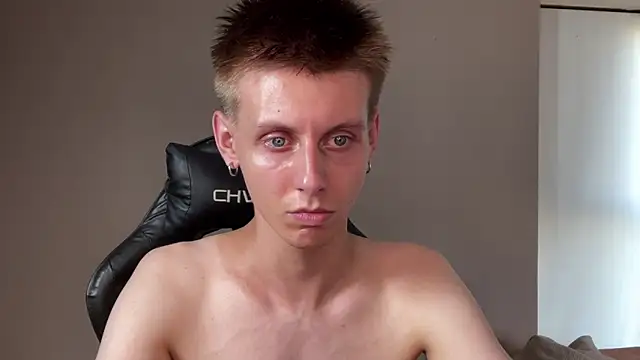 Snapshot of vladdymeow chatting on 26, 1, 2025 vladdymeow online show from 26, 1, 2025