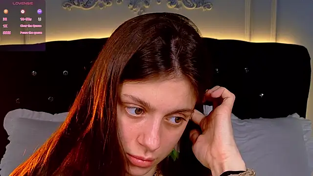 Eille Elfie online show from 19, 11, 2025