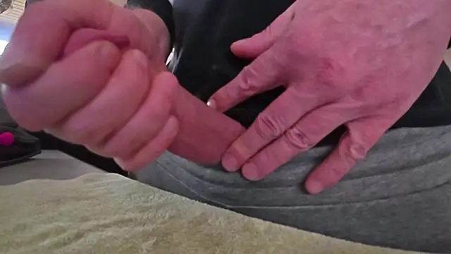 NylonHype online show from 1, 3, 2025