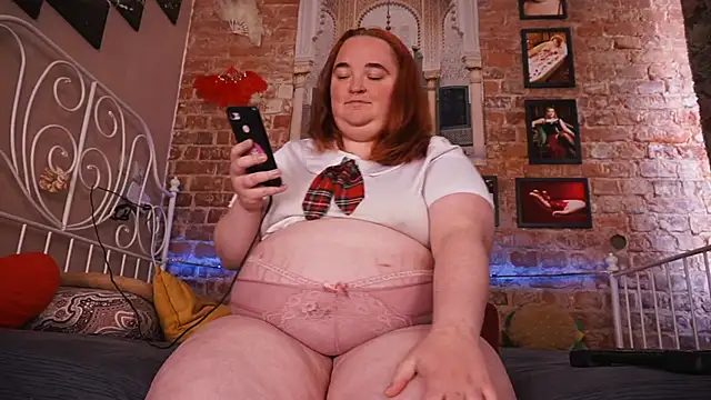 Snapshot of Evelively chatting on 29, 5, 2026 Evelively online show from 29, 5, 2026