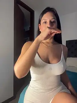 Snapshot of kamivolkano chatting on 3, 2, 2026 kamivolkano online show from 3, 2, 2026