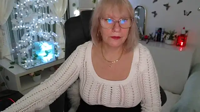 Ghertrude52 online show from 17, 12, 2025