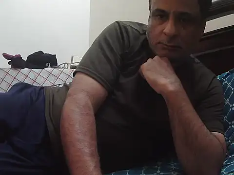 desipapaxxx online show from 3, 2, 2026