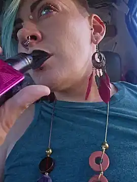 PinkTheHawk online show from 12, 1, 2025