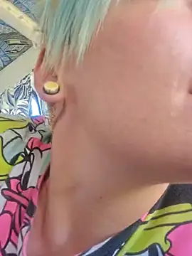 PinkTheHawk online show from 12, 1, 2025