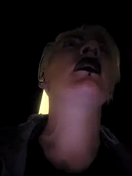 PinkTheHawk online show from 16, 3, 2025