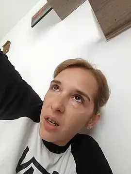 SexxyLety online show from 15, 10, 2025