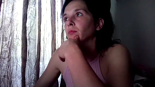 Snapshot of SexxyLety chatting on 27, 5, 2026 SexxyLety online show from 27, 5, 2026