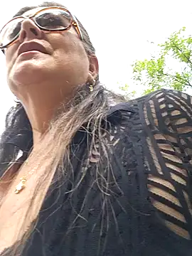 Snapshot of emma_tour chatting on 26, 12, 2024 emma tour online show from 26, 12, 2024