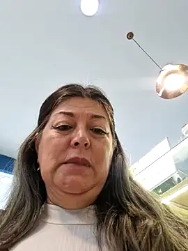 Snapshot of emma_tour chatting on 12, 1, 2025 emma tour online show from 12, 1, 2025