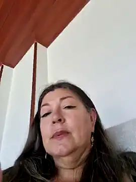 Snapshot of emma_tour chatting on 20, 1, 2025 emma tour online show from 20, 1, 2025