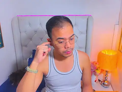 AsianZero online show from 5, 5, 2026