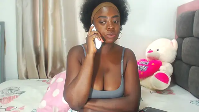 Snapshot of ValenSex chatting on 3, 3, 2026 ValenSex online show from 3, 3, 2026