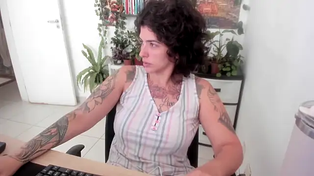 TaliMajesty online show from 3, 10, 2025