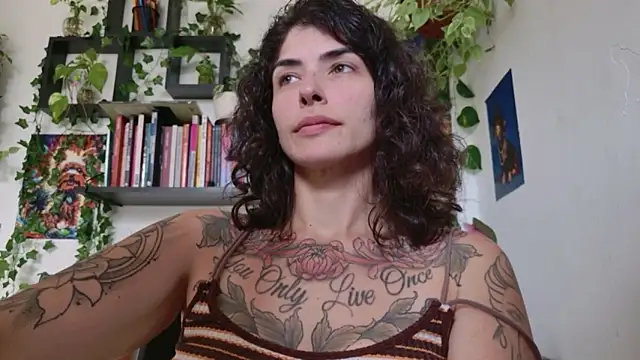 Snapshot of TaliMajesty chatting on 11, 6, 2026 TaliMajesty online show from 11, 6, 2026
