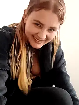 Mia davis01 online show from 11, 4, 2026