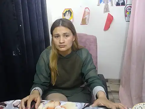 Snapshot of Mia_davis01 chatting on 28, 5, 2026 Mia davis01 online show from 28, 5, 2026