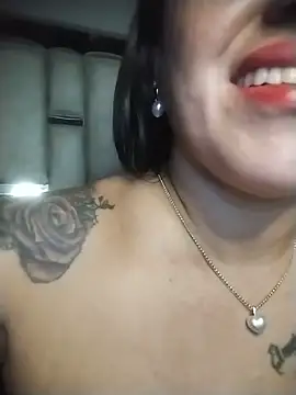 Snapshot of chelaqueen_ chatting on 1, 6, 2026 chelaqueen online show from 1, 6, 2026