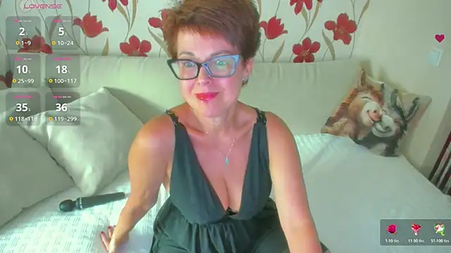 Snapshot of JennAlison chatting on 15, 7, 2026 JennAlison online show from 15, 7, 2026