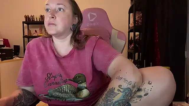 kisicaxx online show from 7, 7, 2026