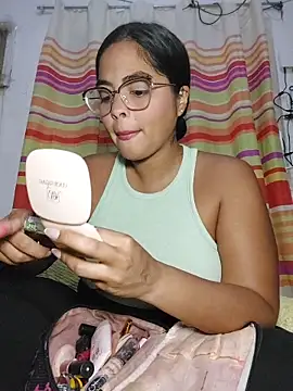 Snapshot of missmelissa_ chatting on 23, 10, 2025 missmelissa online show from 23, 10, 2025