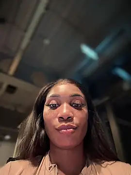   Nessa   online show from 7, 2, 2025