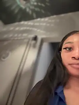   Nessa   online show from 7, 3, 2025