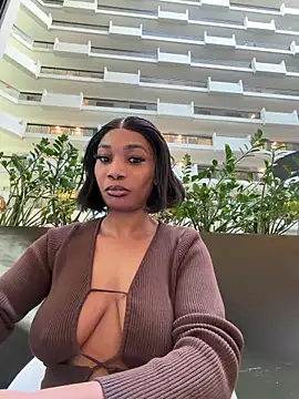   Nessa   online show from 19, 12, 2025