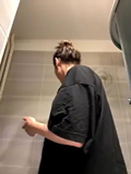 Snapshot of IrisBlues chatting on 10, 11, 2025 IrisBlues online show from 10, 11, 2025