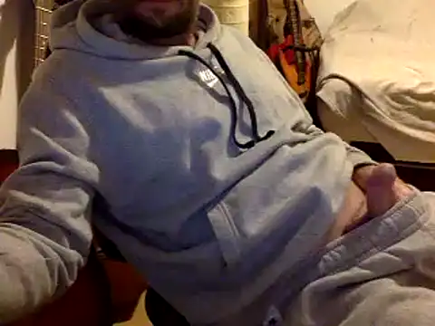 Snapshot of BADGUY2021 chatting on 18, 12, 2024 BADGUY2021 online show from 18, 12, 2024