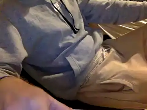 Snapshot of BADGUY2021 chatting on 27, 12, 2024 BADGUY2021 online show from 27, 12, 2024