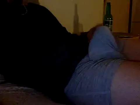 Snapshot of BADGUY2021 chatting on 23, 1, 2025 BADGUY2021 online show from 23, 1, 2025