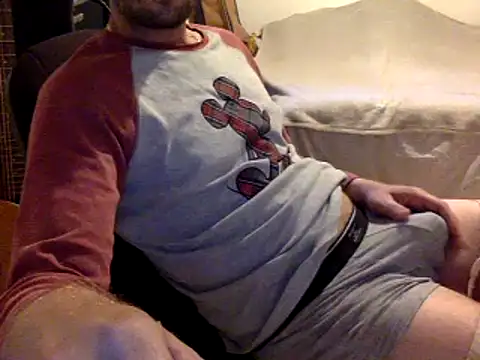 Snapshot of BADGUY2021 chatting on 7, 2, 2025 BADGUY2021 online show from 7, 2, 2025