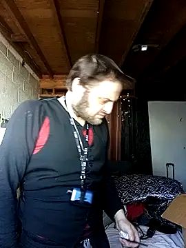 Snapshot of N8daMac chatting on 22, 1, 2025 N8daMac online show from 22, 1, 2025