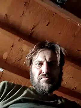 Snapshot of N8daMac chatting on 25, 10, 2025 N8daMac online show from 25, 10, 2025