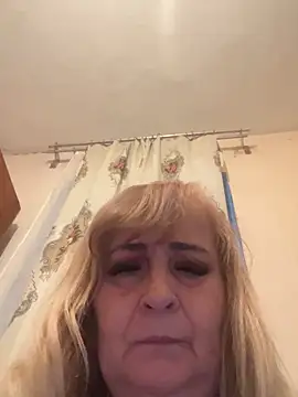 Irina2909xh online show from 25, 10, 2025