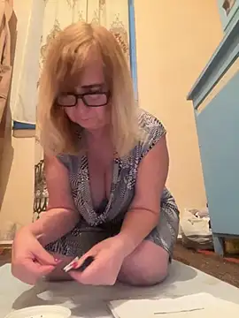 Irina2909xh online show from 7, 11, 2025