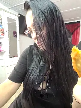 Ameliarizo online show from 1, 2, 2026